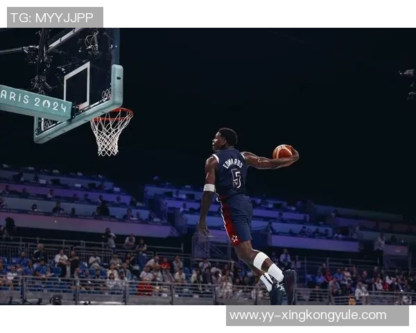 爱德华兹全场狂砍40分9篮板三分命中率高达43却遭遇失利拼尽全力仍难救主